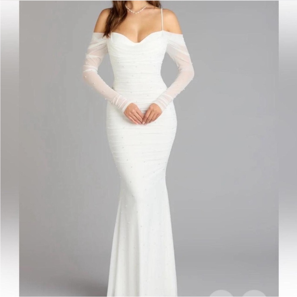 Windsor White Long Sleeve Off-Shoulder Dress
